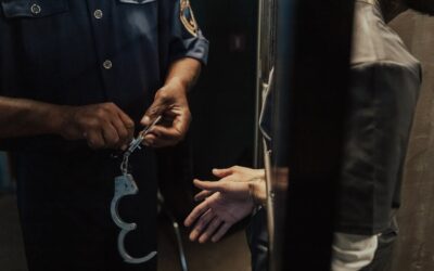 How Legal Professionals Assist Clients Through Every Stage of the Criminal Justice Process
